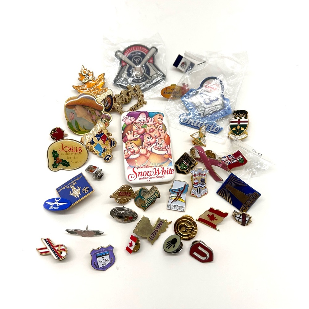 Vtg Lot of 36 Mixed Pins Badges Brooches Pin Back Button Read